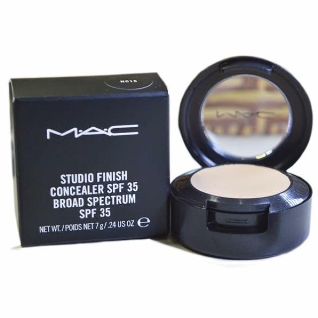 Mac Studio Finish Concealer Kem che khuyet diem