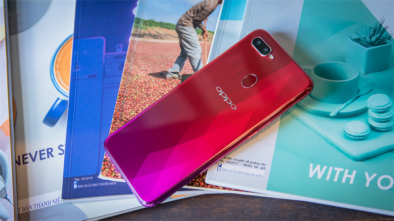 OPPO F9 