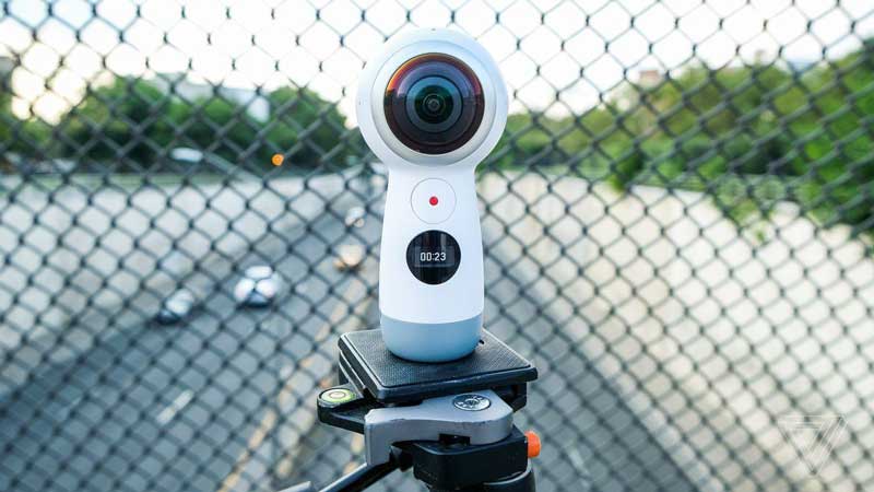 Máy quay 360 độ Samsung Gear 360 Gen 2 