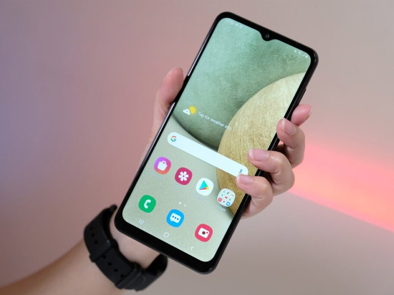 So sánh Galaxy A12 và Galaxy A13